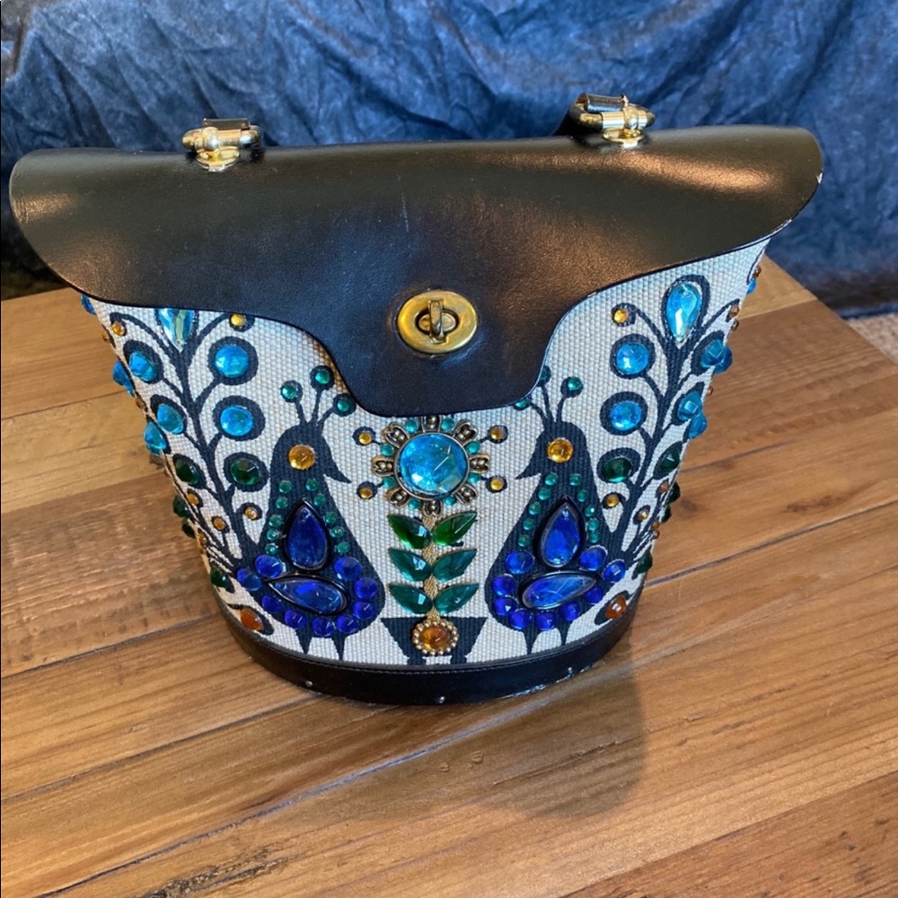 Vintage Enid Collins purse- “Pavan”
